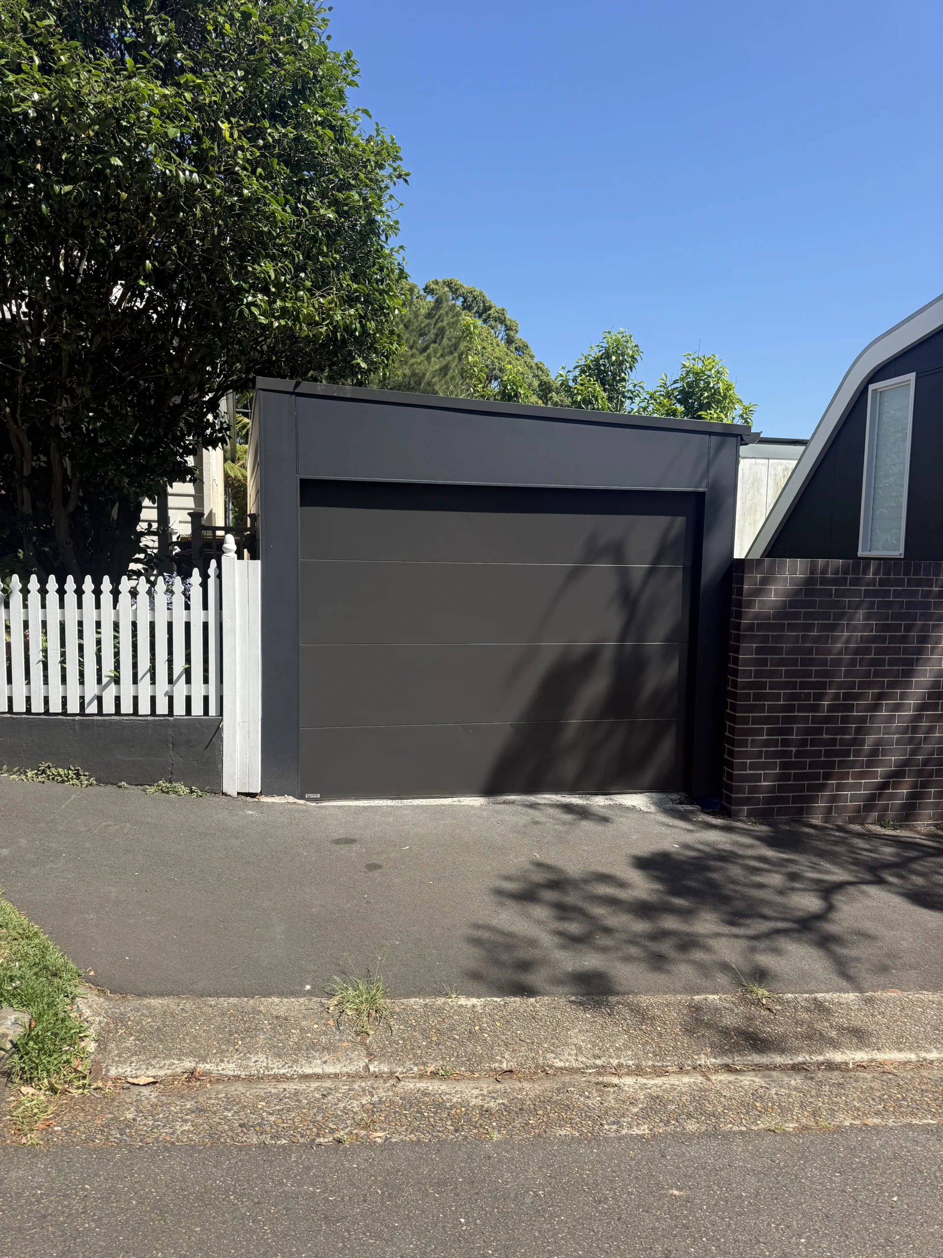 Monument Madison Smooth Sectional Door with Taper